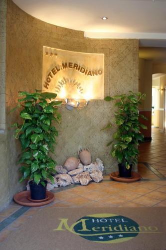Hôtel Meridiano à Naples Extérieur photo